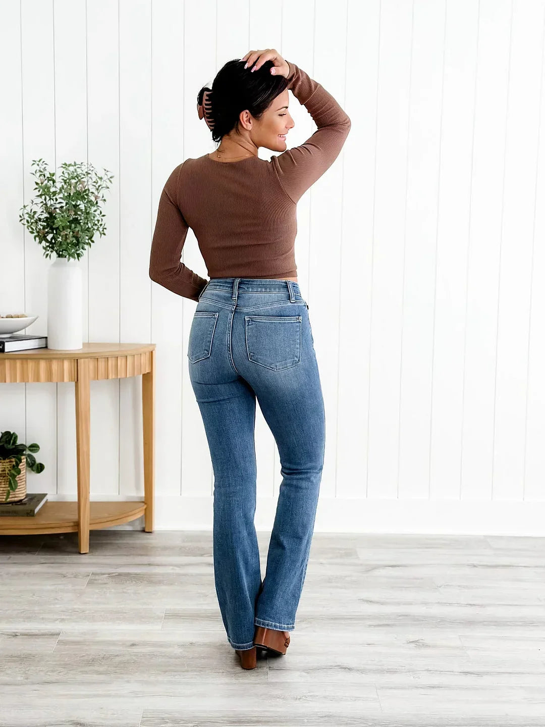 $10 LIMITED STOCK SALE🔥 all size fit Holy Grail Tummy Control Bootcut Jeans