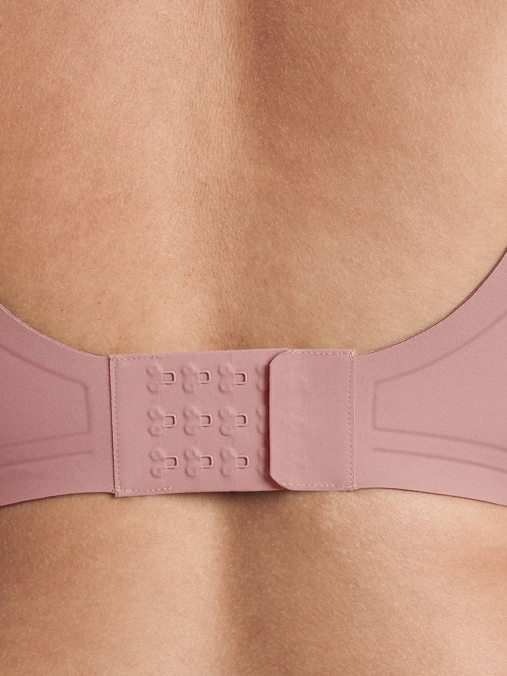Jelly-Support Plunge Wireless Seamless Bra