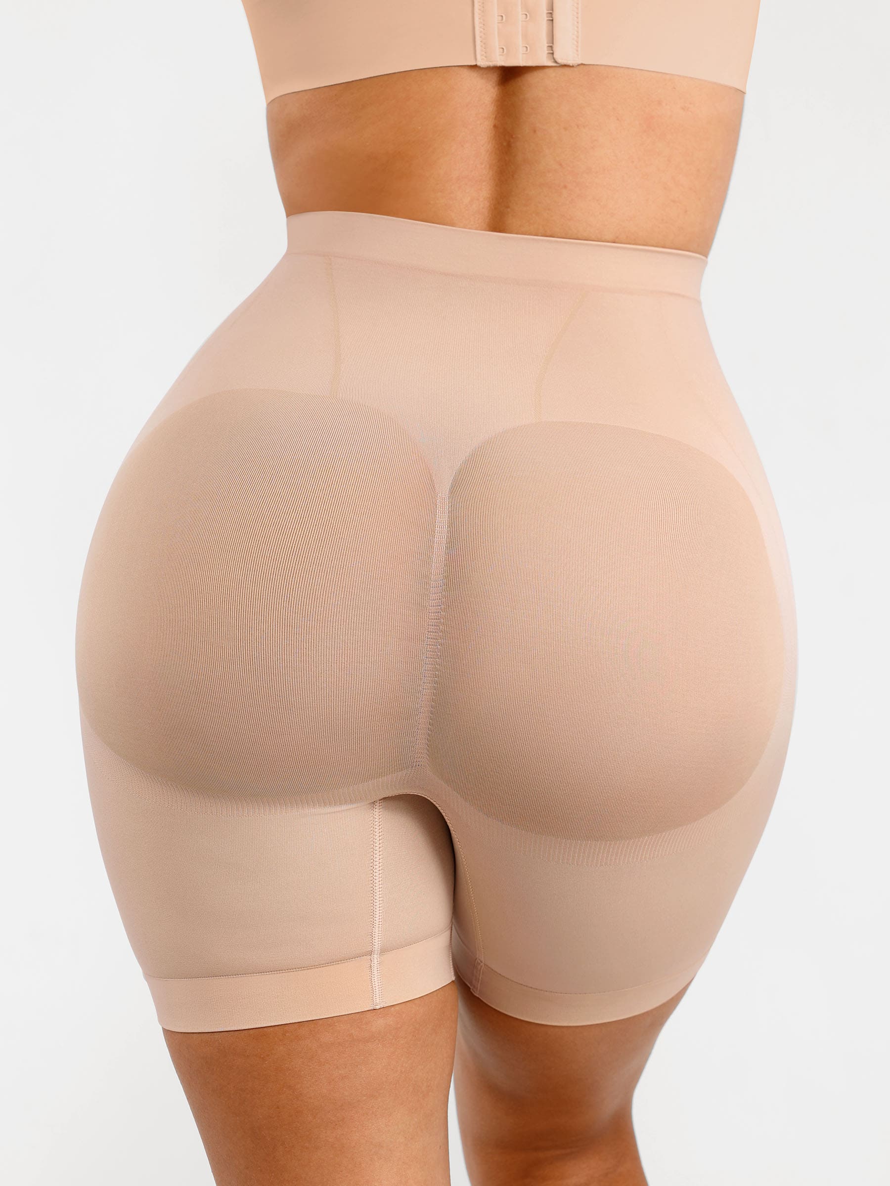 Butt-Lifting Seamless Comfort Shaping Shorts