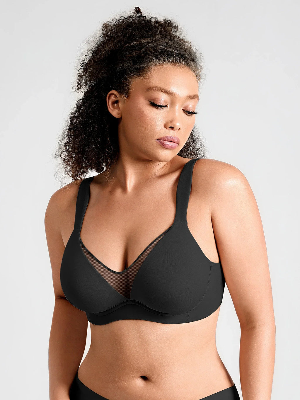 Support V-Neck Sheer Minimizer Bra