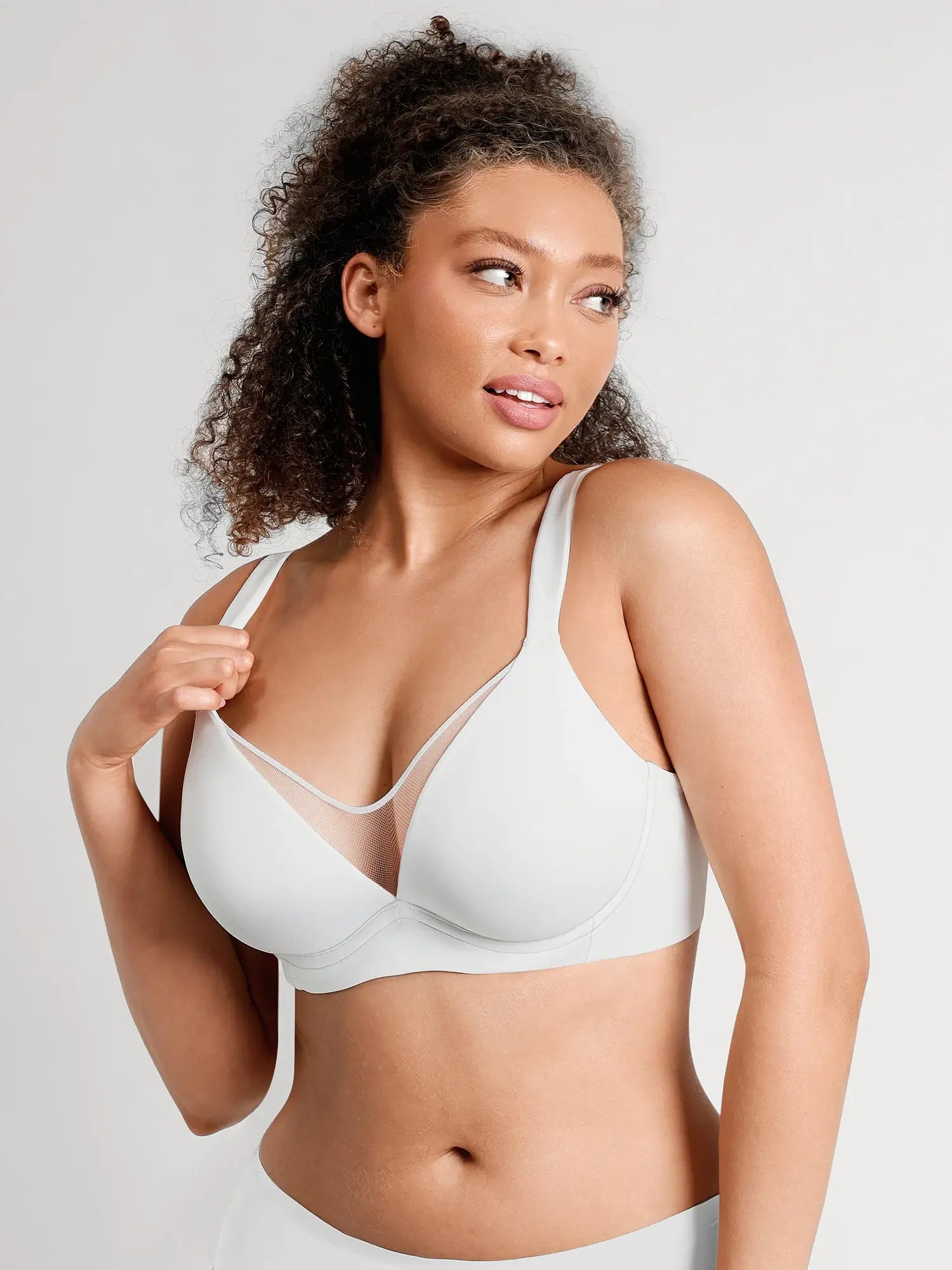 Support V-Neck Sheer Minimizer Bra